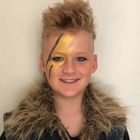 Meet your Posher, Donna - Picture 1 of 1